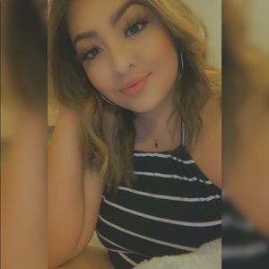 Meet your Posher, Selena